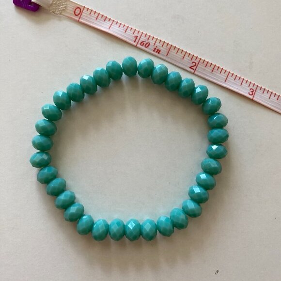 Bundle of stacking stretchy bracelets - Picture 14 of 14